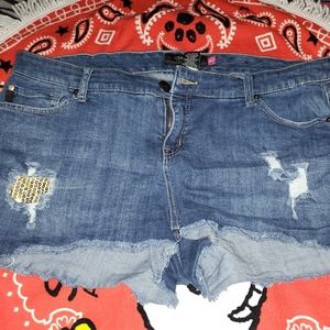 Torrid shorts size 18